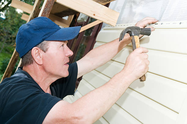 Siding Removal and Disposal in Chelsea, AL